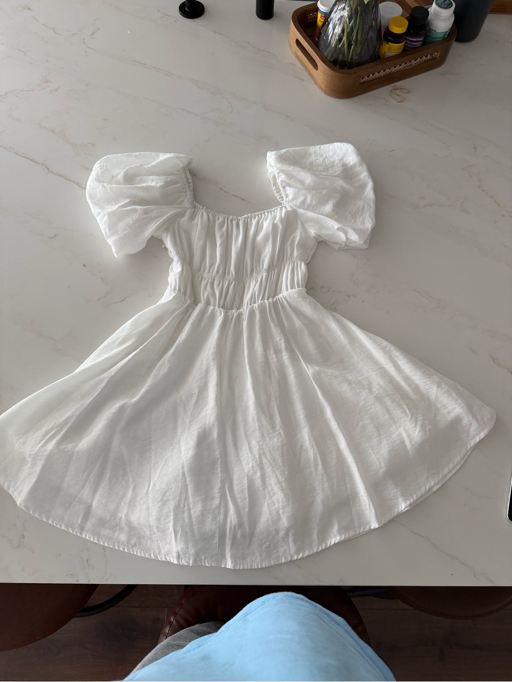Francesca's Collections White Puff Sleeve Casual Dress